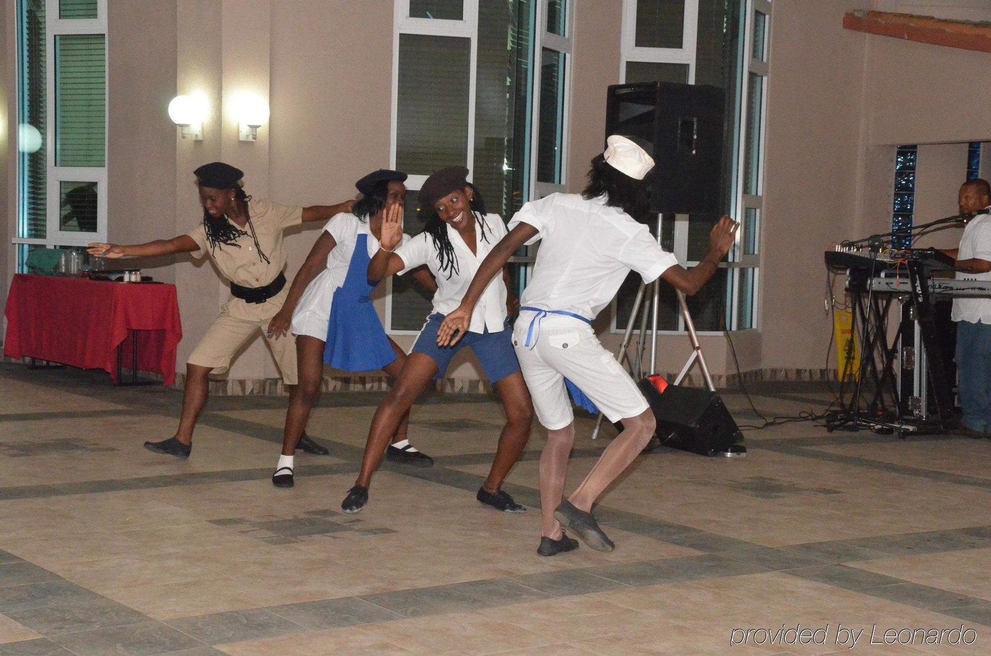 Accra Beach Hotel Крайст-Черч Экстерьер фото
