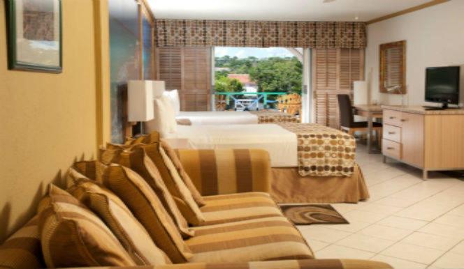 Accra Beach Hotel Крайст-Черч Экстерьер фото